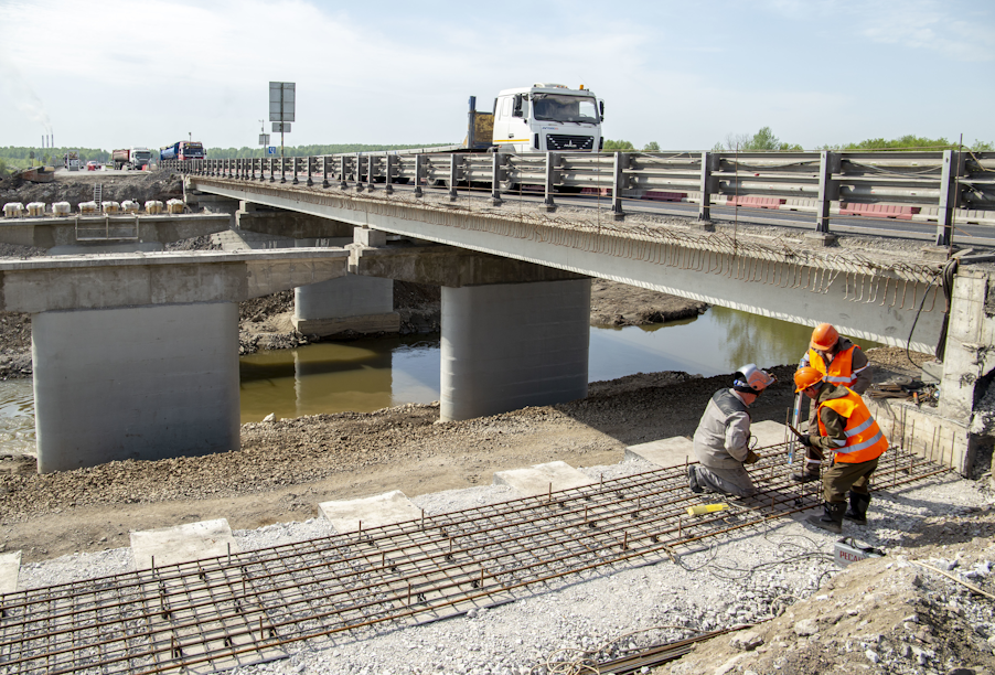 За лето в Кузбассе капитально отремонтируют семь автодорожных мостов